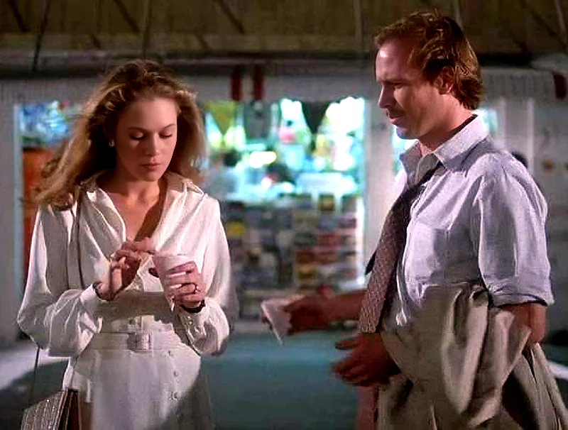 Body-Heat_Turner-Hurt_800-606 Body Heat - Kathleen Turner and William Hurt